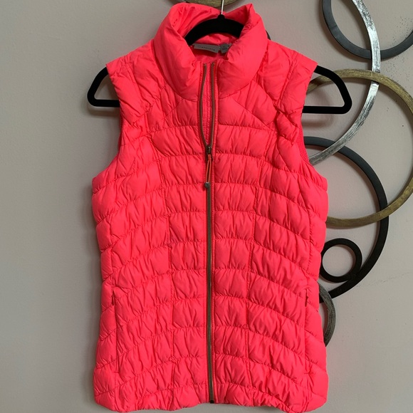 Athleta Downtime Vest - Picture 5 of 6